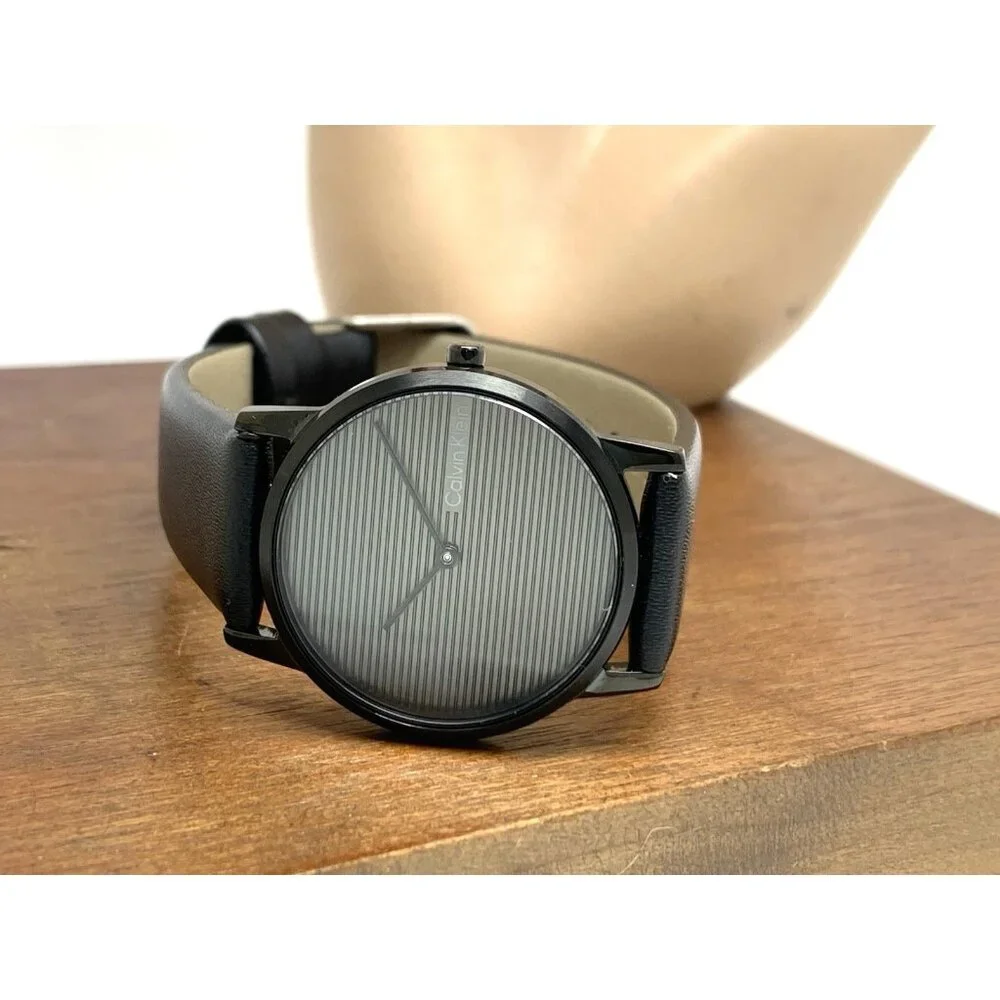 Calvin Klein Women's Watch 25100034 Feel Quartz Black Leather Strap 30mm